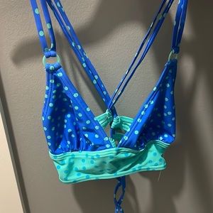 Green and blue so bikini top with tags